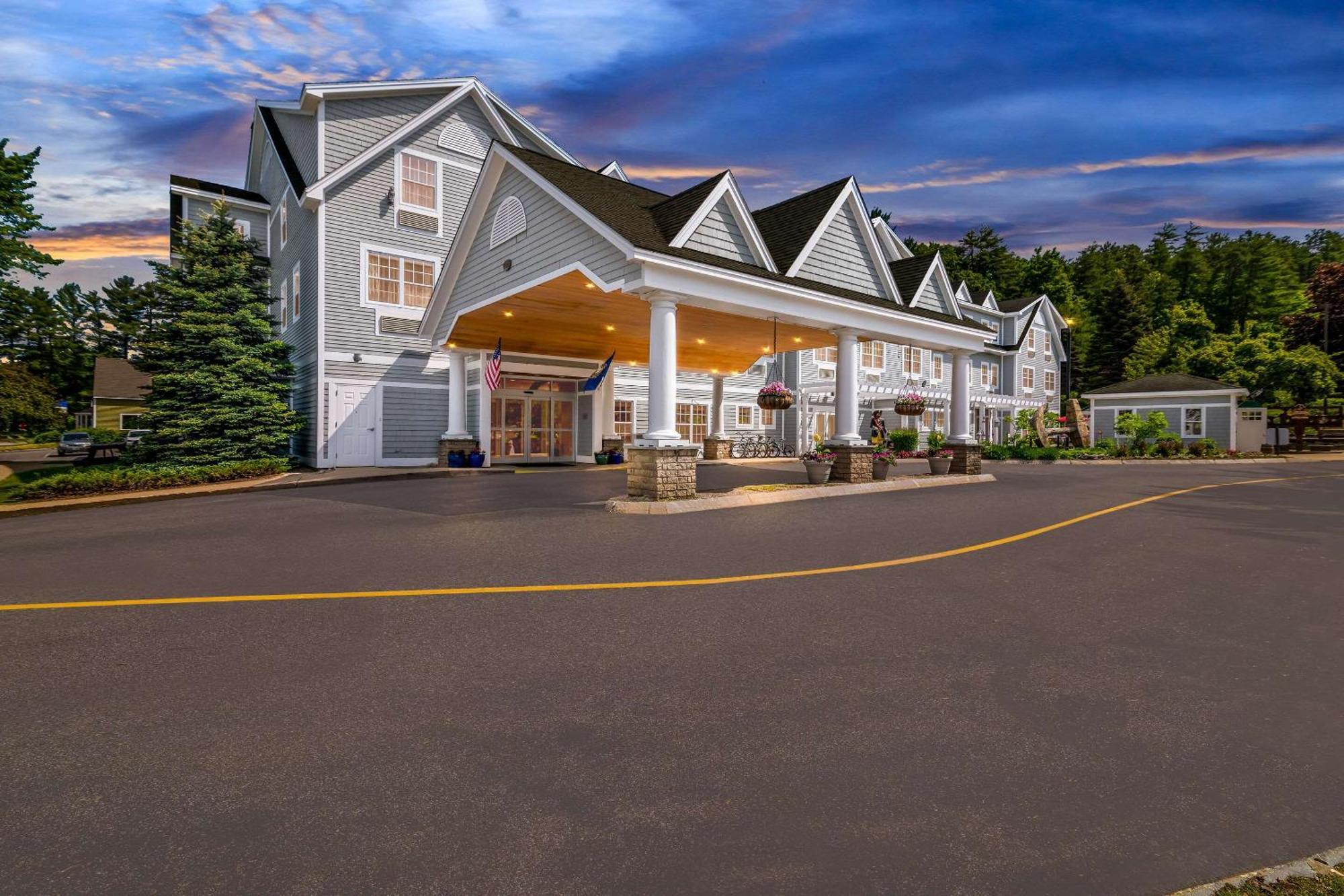 Comfort Inn & Suites Норт-Конвей Экстерьер фото