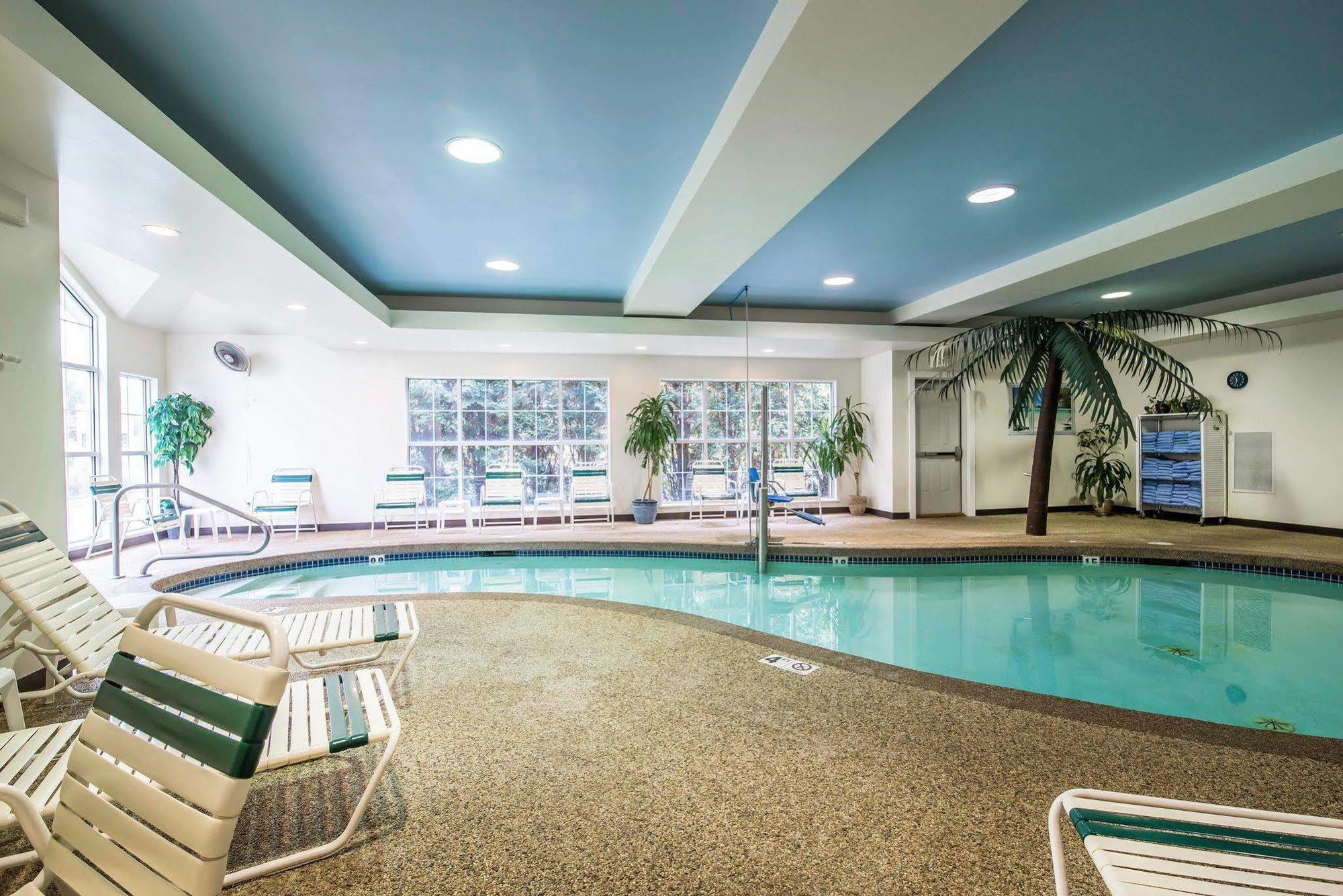 Comfort Inn & Suites Норт-Конвей Экстерьер фото